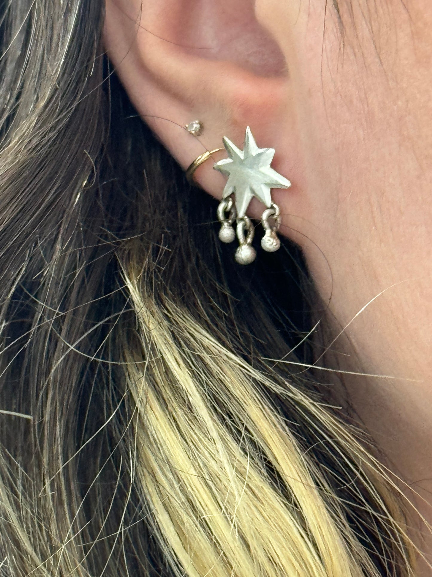 burst earring
